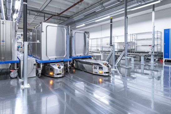 Carey spin mobiler Roboter /AGV für den Krankenhausbetrieb von DS Automotion GmbH